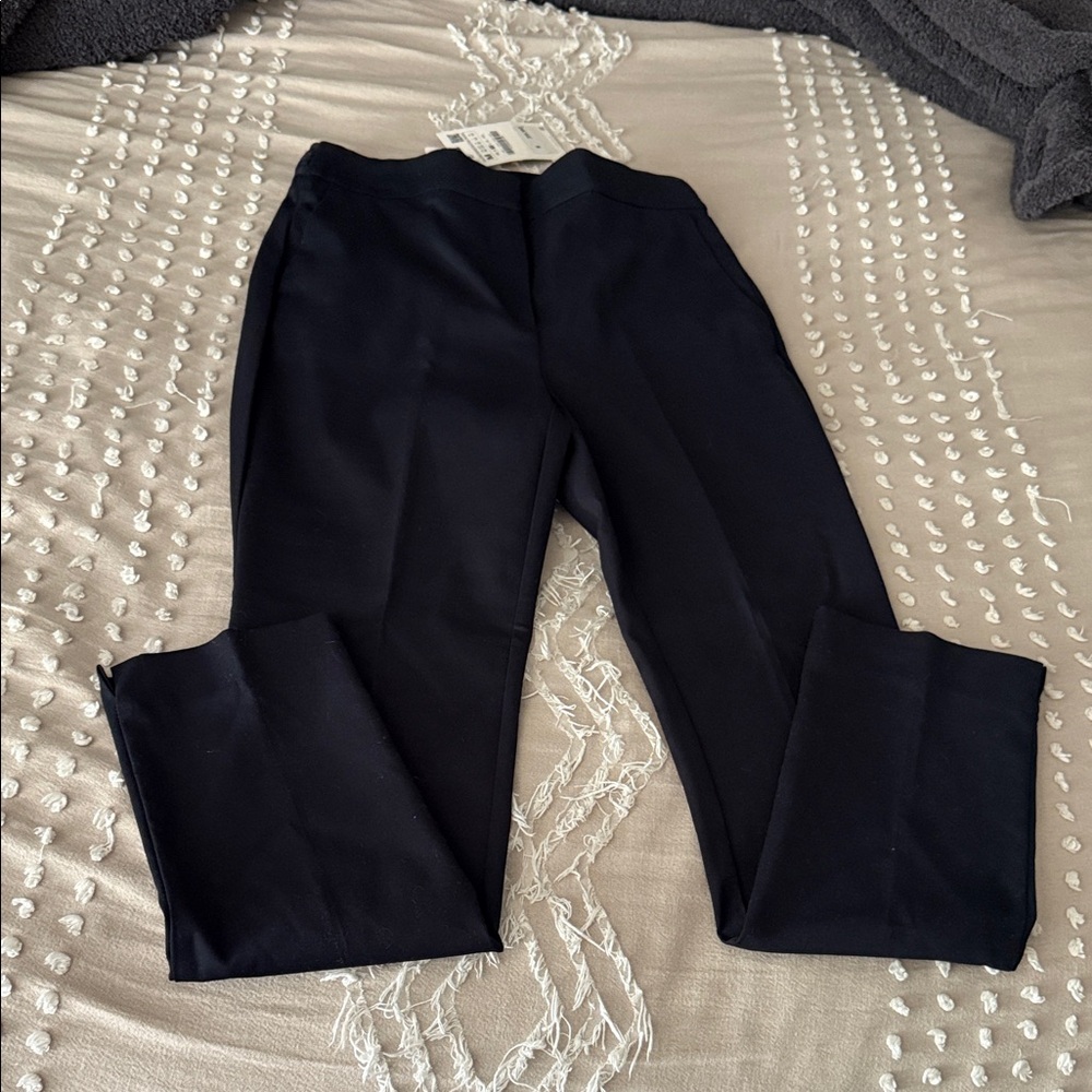 Zara Women's Black Cropped Pants